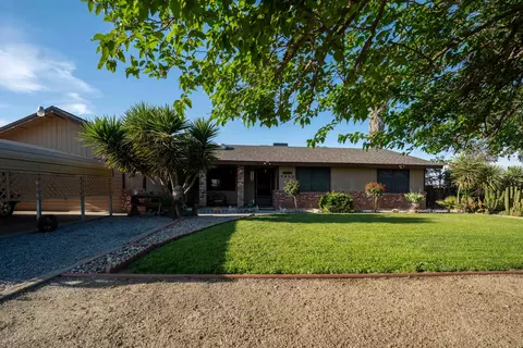4660 Avenue 308, Visalia, CA 93291