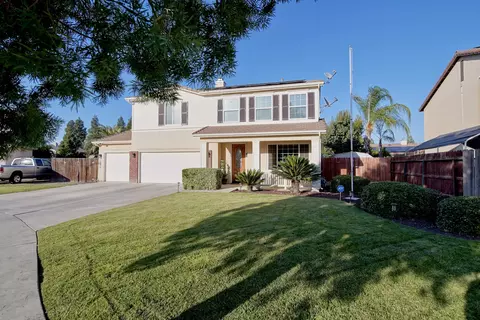 1586 Mirasson Ct, Tulare, CA 93274