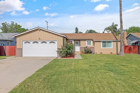 875 Homassel Ave, Lindsay, CA 93247