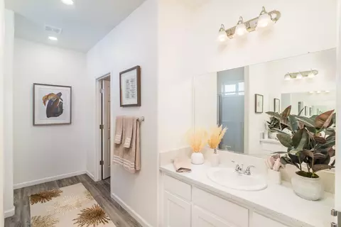 1108 E Kern St, Avenal, CA 93204 photo 14