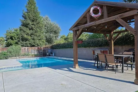 2937 E Beech Ct, Visalia, CA 93292 photo 47