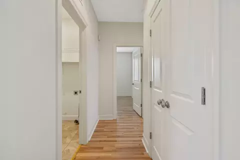 Entry Way - 3020 Rudder Ave, Tulare, CA 93274 photo 3 of 5
