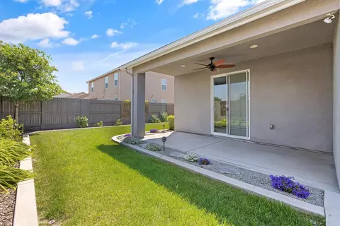 Exterior - 3020 Rudder Ave, Tulare, CA 93274 photo 5 of 9
