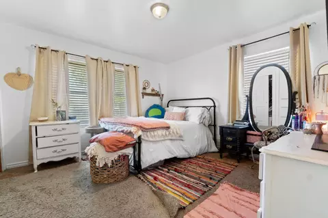Bedroom - 809 E Cross Ave, Tulare, CA 93274 photo 1 of 5