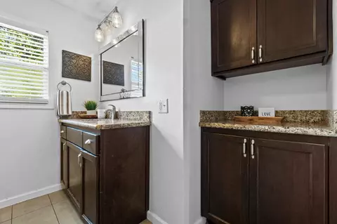 Kitchen - 809 E Cross Ave, Tulare, CA 93274 photo 7 of 7