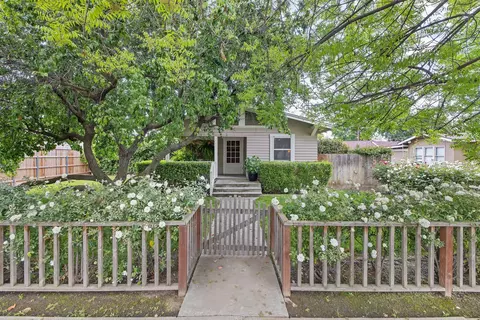 611 S Conyer St, Visalia, CA 93277