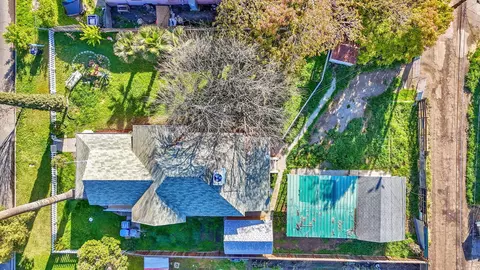 317 E Ivy St, Hanford, CA 93230 photo 23