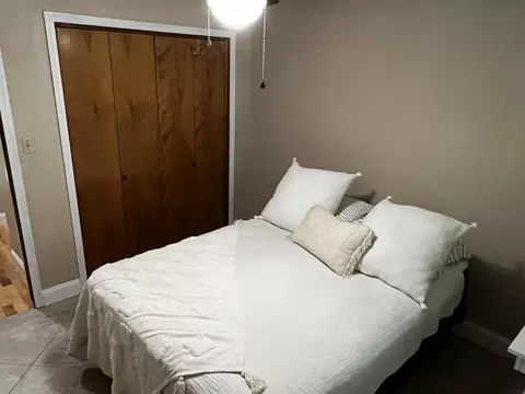 Bedroom - 3142 E Grove Ave, Visalia, CA 93292 photo 2 of 5