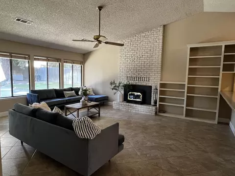 Living - 3142 E Grove Ave, Visalia, CA 93292 photo 2 of 4