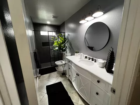 Bath - 3142 E Grove Ave, Visalia, CA 93292 photo 1 of 2