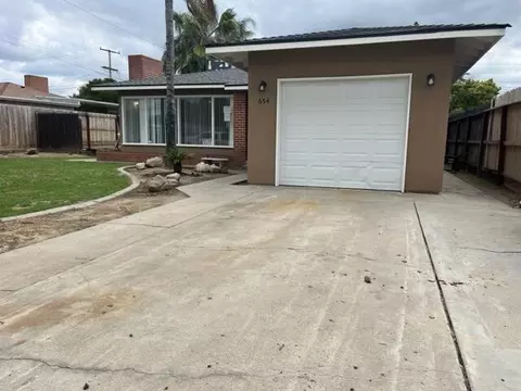 654 N Gem St, Tulare, CA 93274