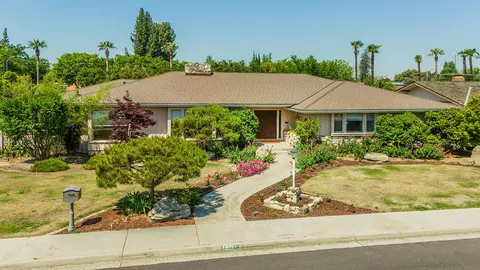 1115 N Riverview Ave, Reedley, CA 93654