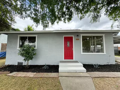 604 S Elm Rd, Earlimart, CA 93219