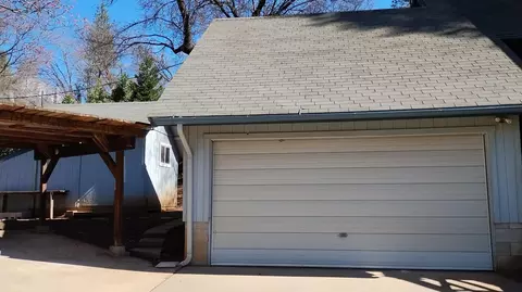 Exterior - 1284 Bourbon, Springville, CA 93265 photo 9 of 19