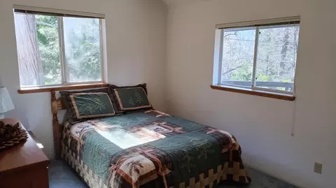 Bedroom - 1284 Bourbon, Springville, CA 93265 photo 1 of 4