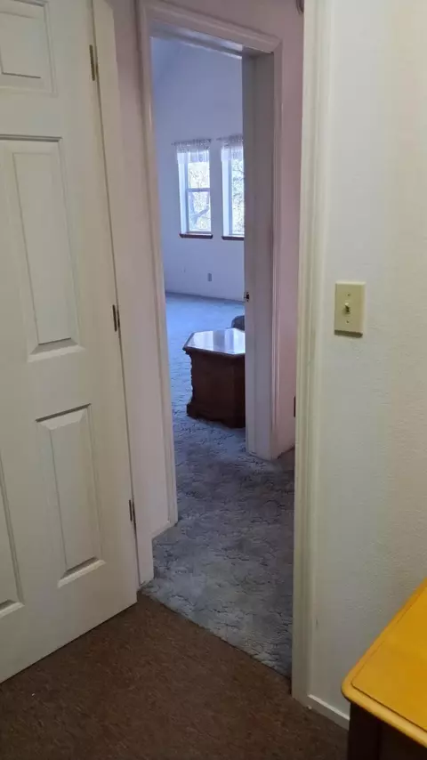 Entry Way - 1284 Bourbon, Springville, CA 93265 photo 4 of 4