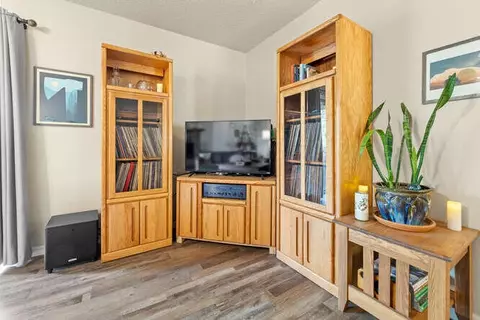Kitchen - 43831 Skyline Dr, Three Rivers, CA 93271 photo 1 of 6