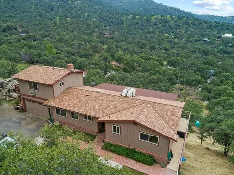 View/Area - 43831 Skyline Dr, Three Rivers, CA 93271 photo 1 of 4