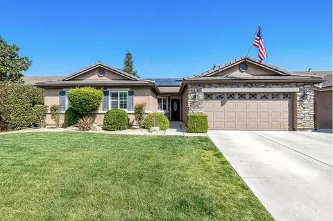 4646 W Nellis Ave, Visalia, CA 93277