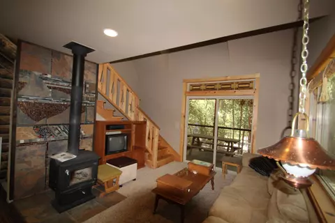 599 Trails End, Springville, CA 93265 photo 10