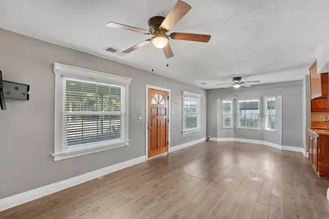 316 W Visalia Rd, Exeter, CA 93221 photo 6