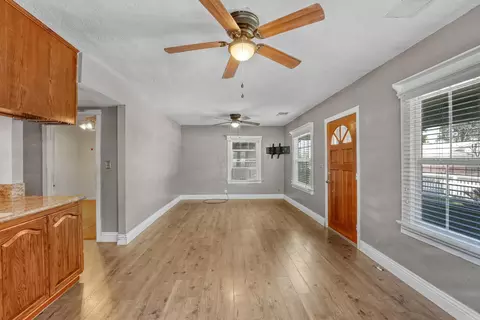 316 W Visalia Rd, Exeter, CA 93221 photo 4