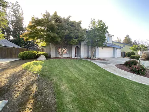 1814 S Maselli St, Visalia, CA 93277