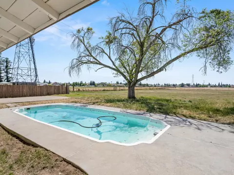 6241 N Locan Ave, Clovis, CA 93619 photo 10
