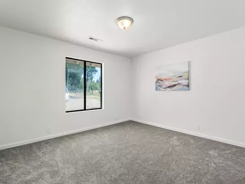 6241 N Locan Ave, Clovis, CA 93619 photo 31