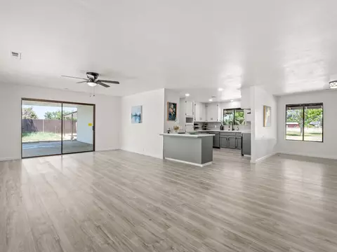 6241 N Locan Ave, Clovis, CA 93619 photo 15