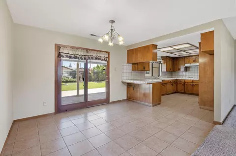 808 Woods Pl, Exeter, CA 93221 photo 11