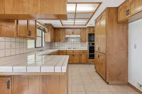 808 Woods Pl, Exeter, CA 93221 photo 16