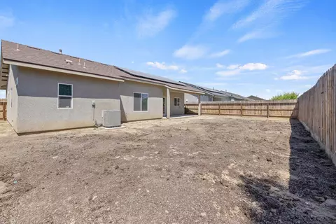 7495 Bailey Ave, Visalia, CA 93291 photo 30