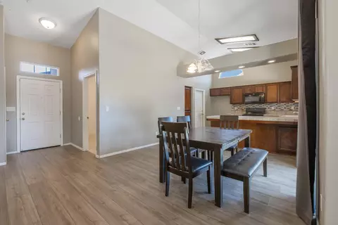 7495 Bailey Ave, Visalia, CA 93291 photo 17