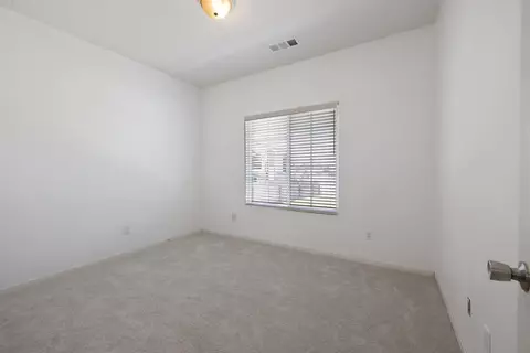 7495 Bailey Ave, Visalia, CA 93291 photo 23