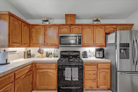 732 Crescent Ct, Lemoore, CA 93245 photo 18