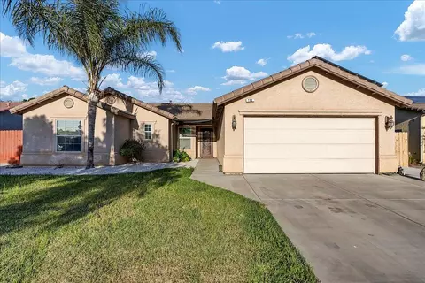 732 Crescent Ct, Lemoore, CA 93245 photo 6