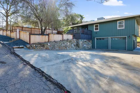 40987 Oak Ridge Dr, Three Rivers, CA 93271 photo 3