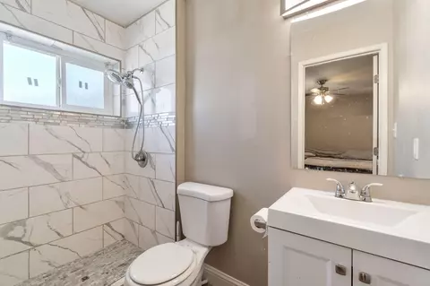1125 E Malone St, Hanford, CA 93230 photo 20