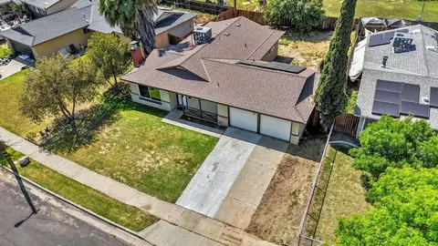 1125 E Malone St, Hanford, CA 93230 photo 25