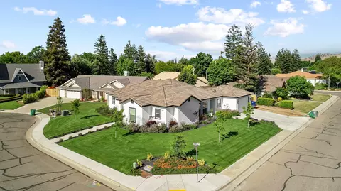 609 Quail Ct, Exeter, CA 93221