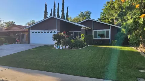 6608 Plaquemines Dr, Bakersfield, CA 93309