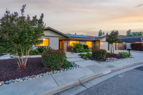 823 N Tilden St, Visalia, CA 93291