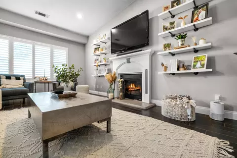 1237 E Richard Smith Ave, Tulare, CA 93274 photo 12