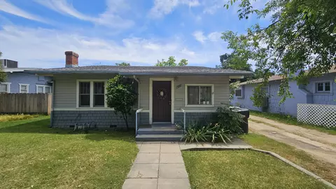 351 W Kanai Ave, Porterville, CA 93257