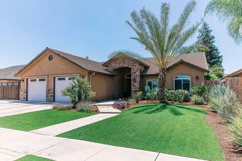 319 Hemmingway Ct, Tulare, CA 93274