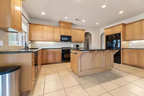 873 Oxford St, Exeter, CA 93221 photo 12