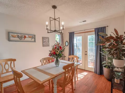 2046 E Harold Ave, Visalia, CA 93292 photo 8