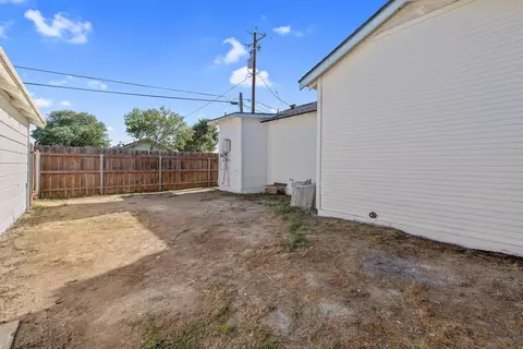 136 Hamlet St, Lemoore, CA 93245 photo 23