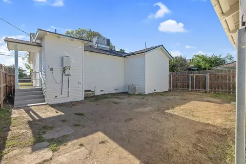 136 Hamlet St, Lemoore, CA 93245 photo 25